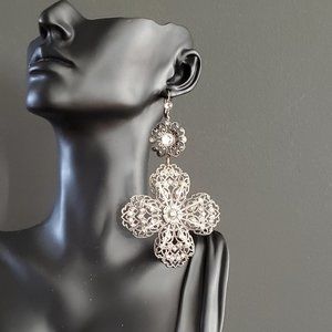 Filigree earrings